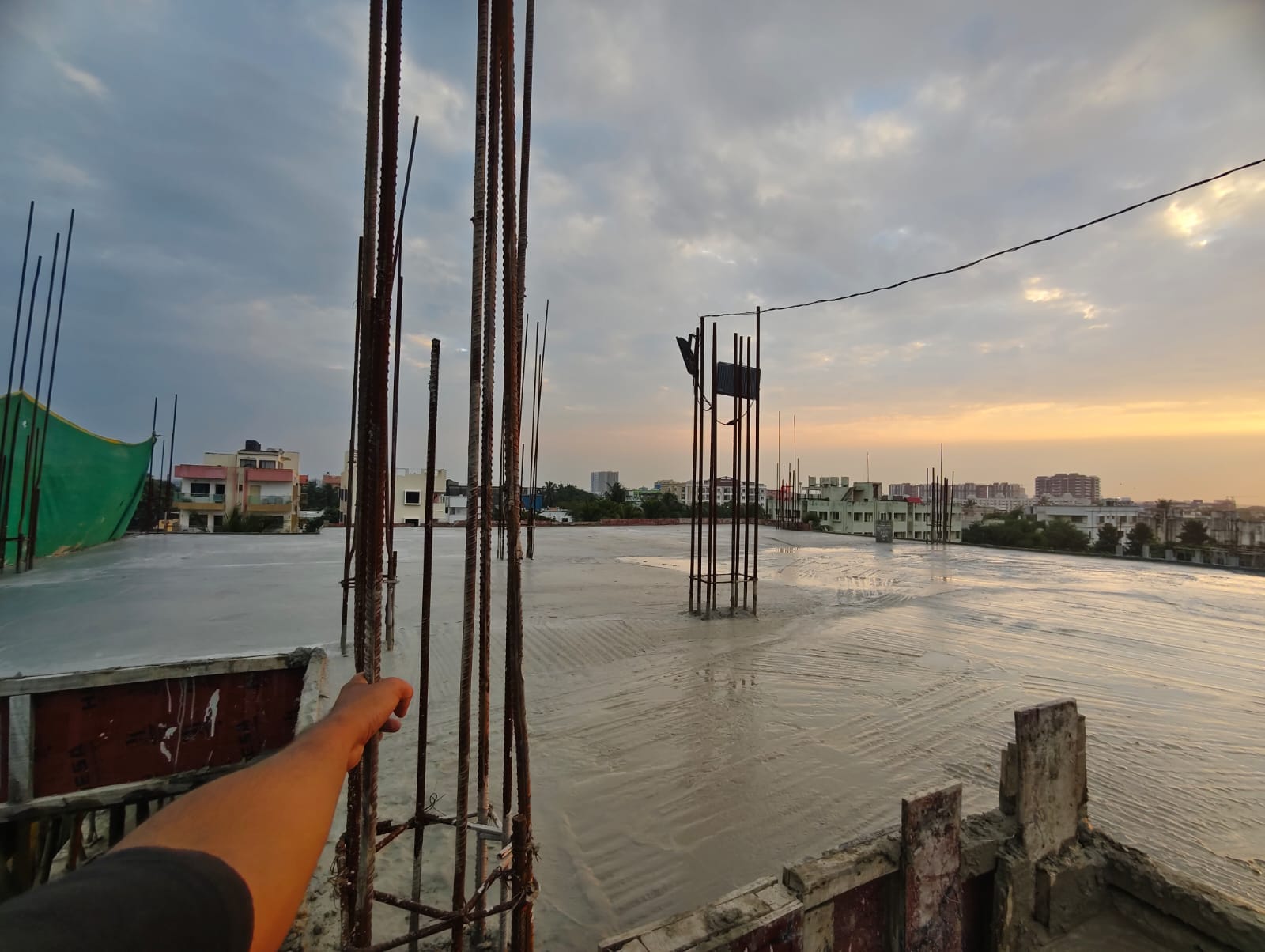 Bhoomi cas Grande 4th floor slab casting, construction update (1)