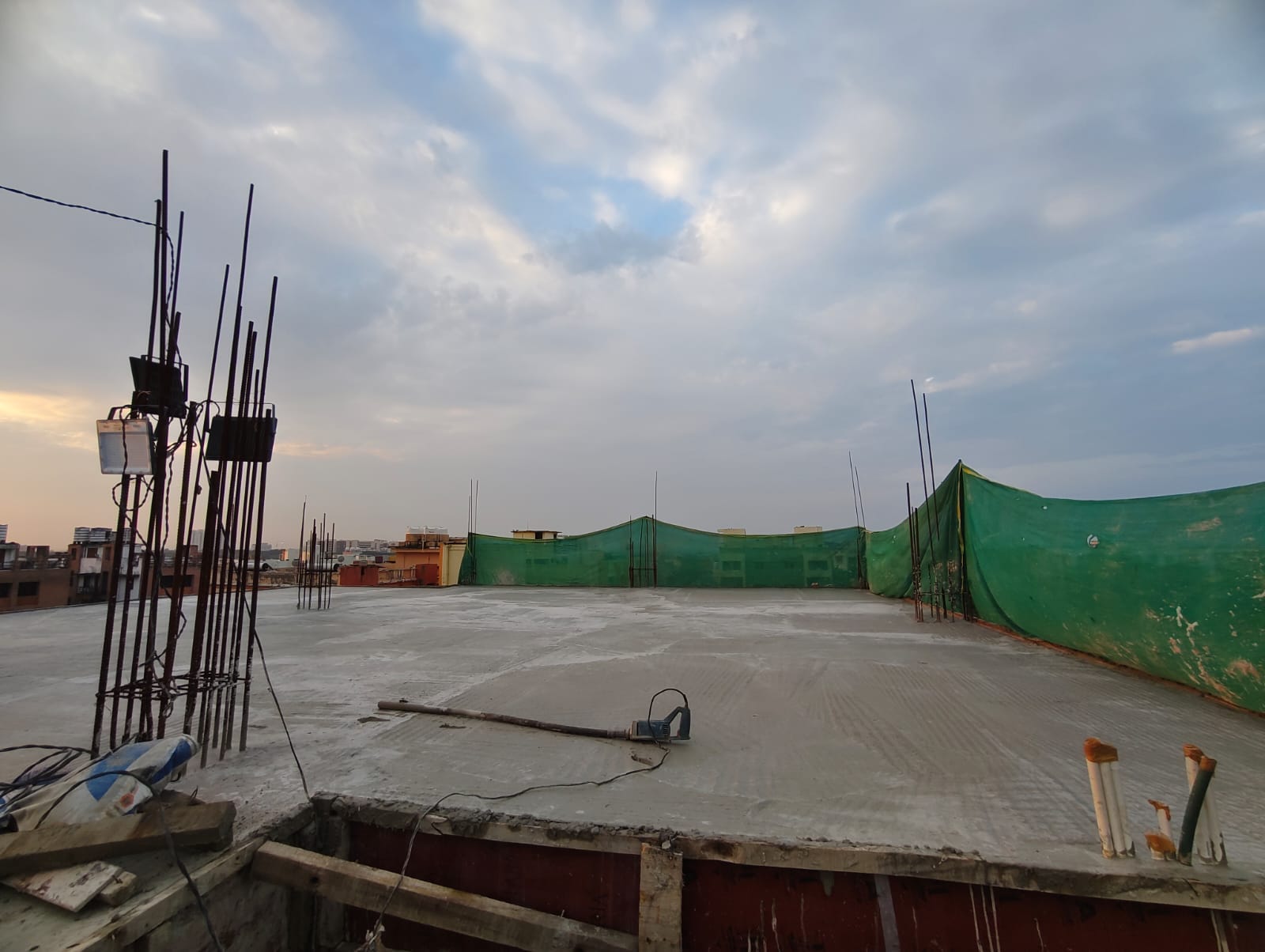 Bhoomi cas Grande 4th floor slab casting, construction update (3)