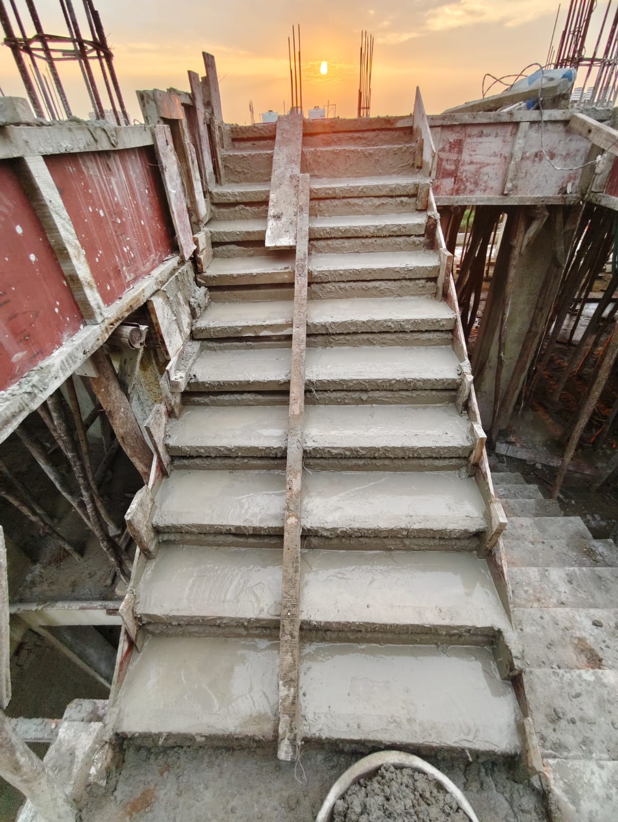 Bhoomi cas Grande 4th floor slab casting, construction update (4)